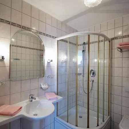 Eibl Gasthuis 3*